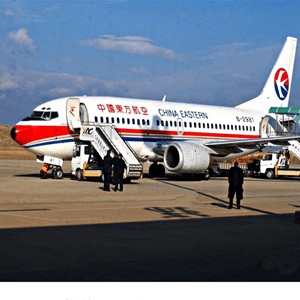 西昌青山机场托运航空快运业稳步发展的原因是什么？